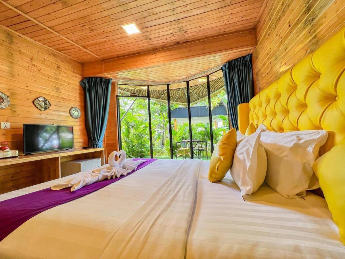 Moly Resort Kampot Dış mekan fotoğraf